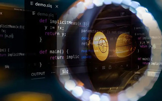 玉树 ,php声明和调用变量的符号是什么？